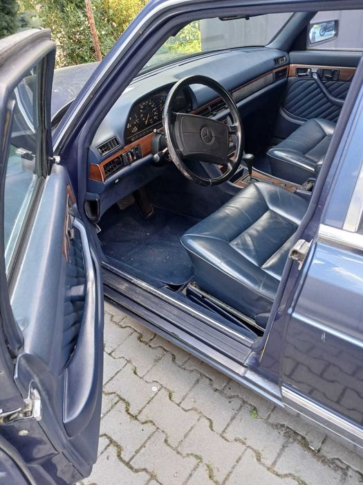 Mercedes-Benz W126 500