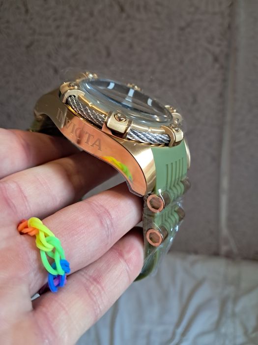 Invicta Bolt Vestige 52mm