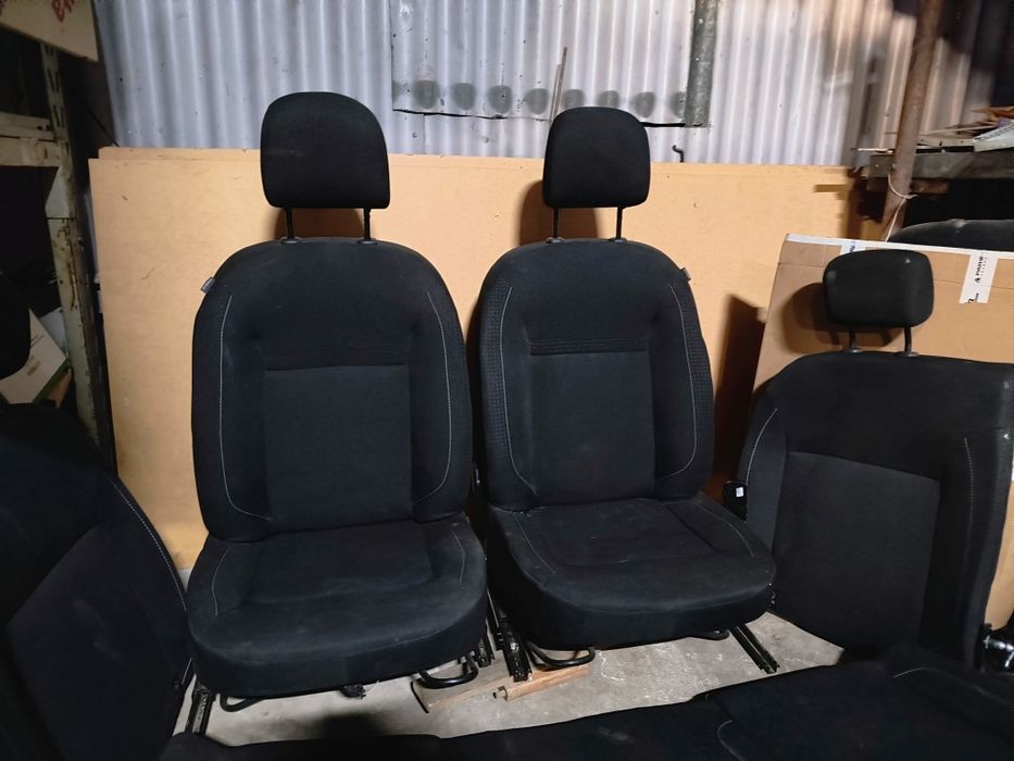 Dacia Sandero II lift - Fotele przód Kanpa tyl kpl.