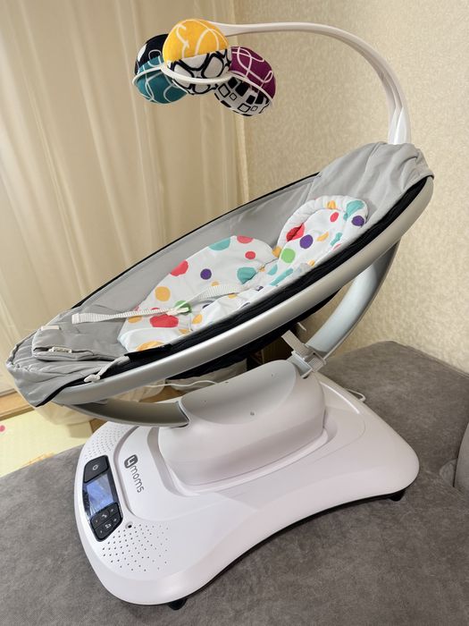 Укачивающий центр 4Moms Mamaroo,без ньюансов,состояние идеальное.