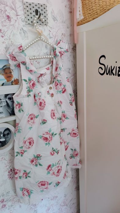 Sukienka newbie i kapelusz 52/54 limitowana edycja