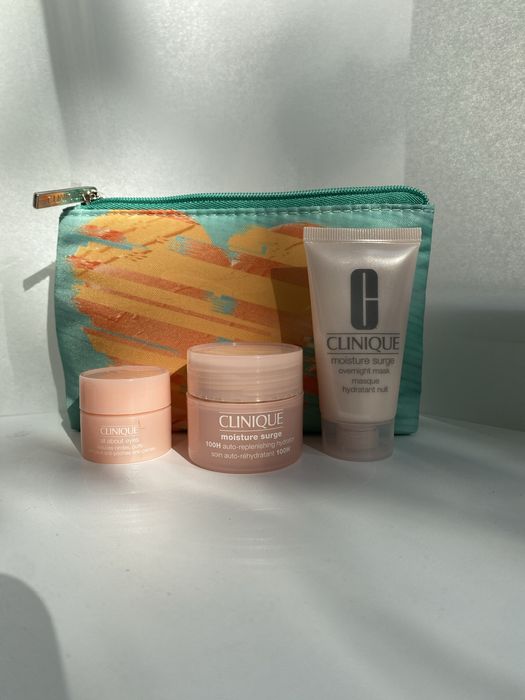 Подарунковий набір Clinique новий