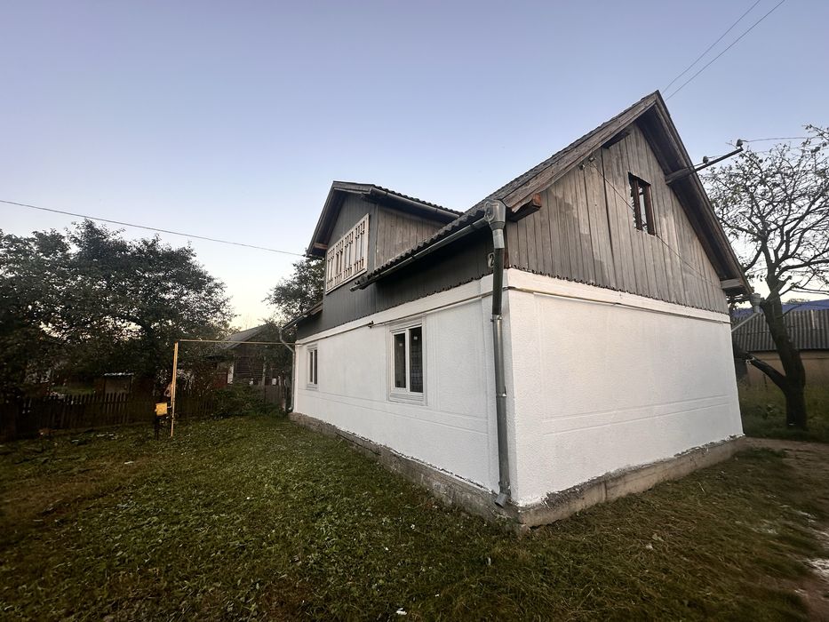 Продам будинок смт. Берегомет