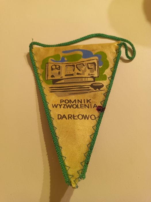 Proporczyk pomnik wyzwolenia Darłowo