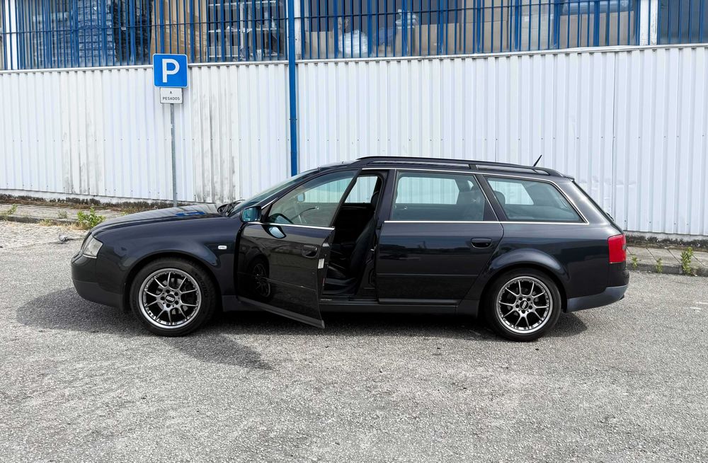 Audi A6 Avant 2.5 TDI – Nacional – Excelente Estado
