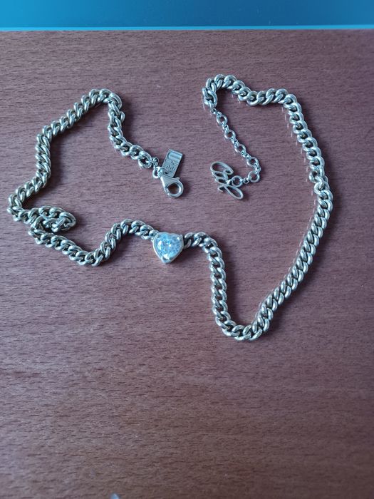 Colar ONLY US em prata