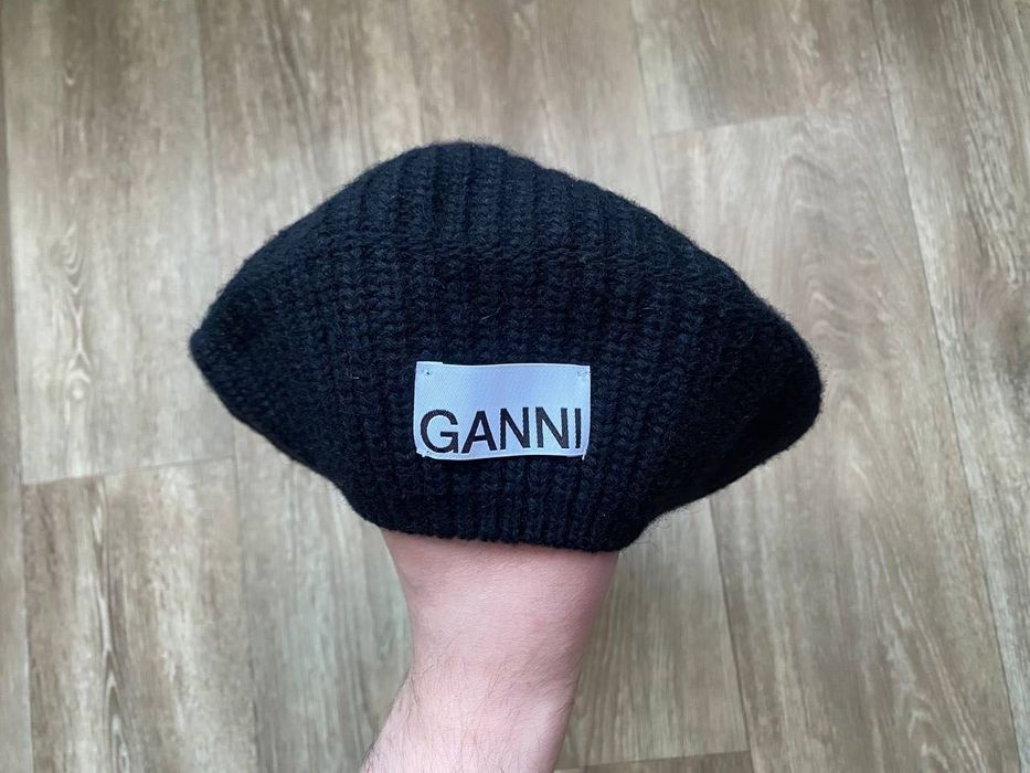 Оригінальний Берет Ganni Women’s Wool Rib Knit Beret Black Italy