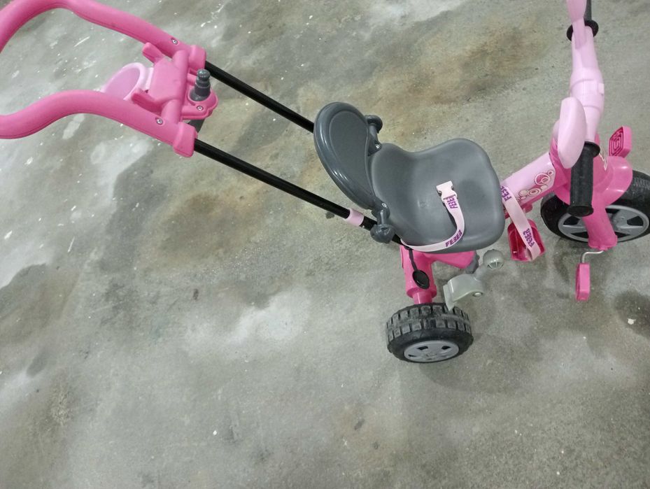 Vendo bicicleta ( triciclo) bebê