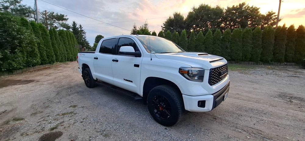 Toyota tundra trd pro