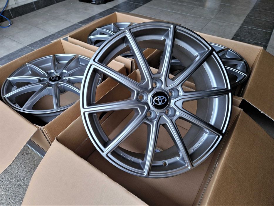 Alufelgi 18 5x114,3 Toyota Auris Corolla Avensis RAV4 Verso Camry 751#