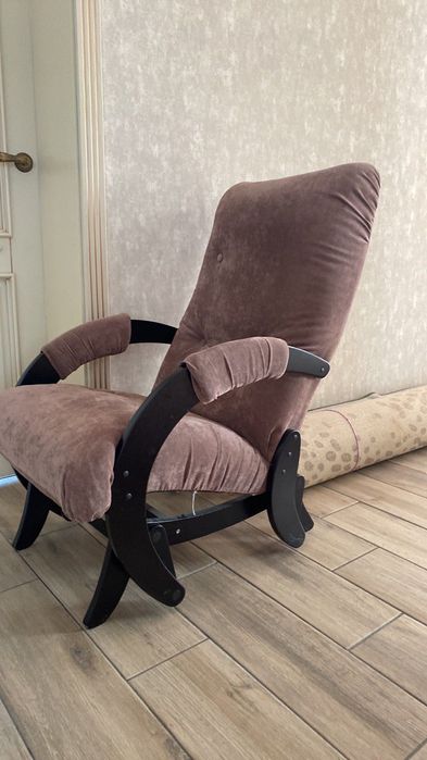 Крісло гойдалка