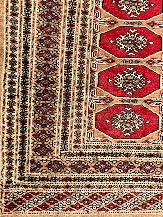 Carpete do Paquistão feita à mão