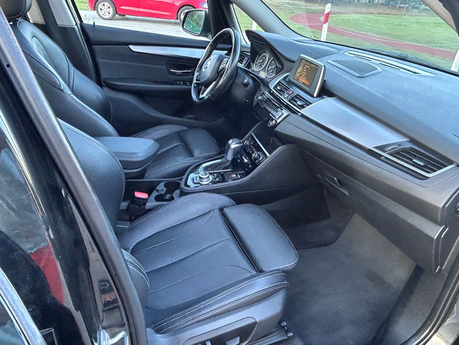 BMW 218 d sport line - full opcja/pano
