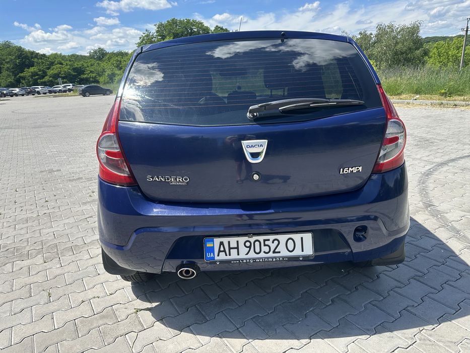 Дачія Сандеро 1,6 газ/бензин
