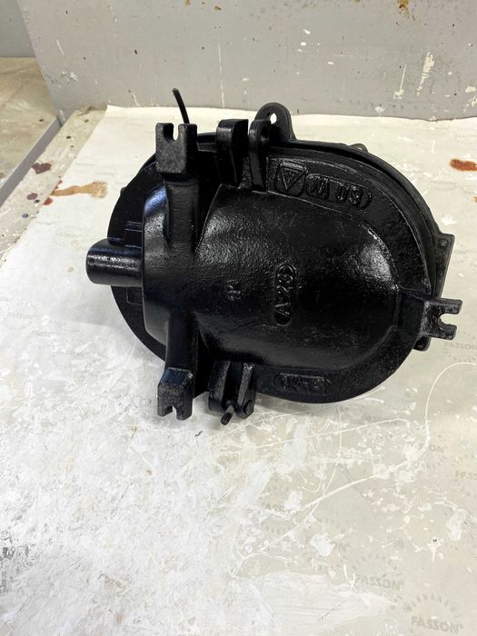 stare lampy przemysłowe