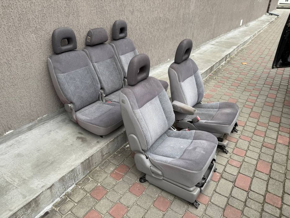 CADDY / TOURAN - сидіння для сімейних поїздок, ISOFIX, зручна посадка