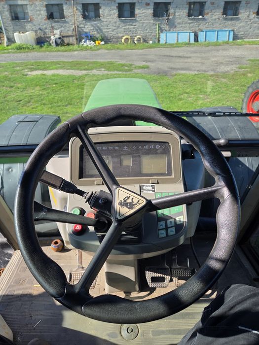 Sprzedam Fendt 515c