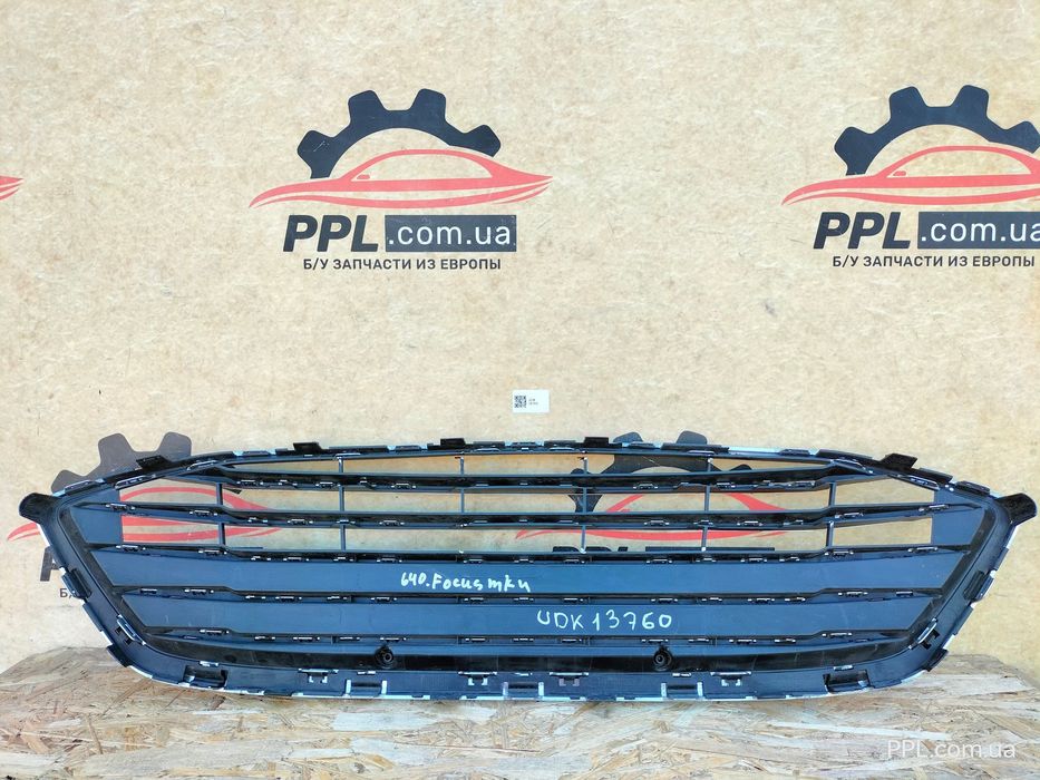 Ford Focus IV Mk4 2018-2022 решетка радиатора JX7B-8C436-A