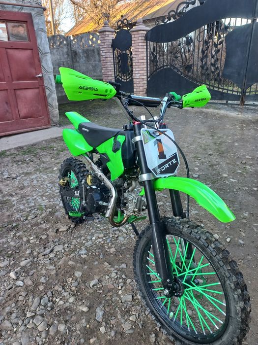 Дитячий мотоцикл 125