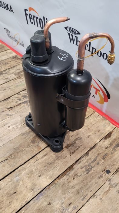 Компрессор  LG - 9. ( R-22)