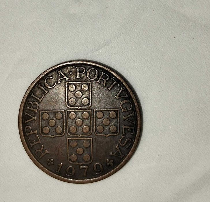 Moeda 50 centavos 1979