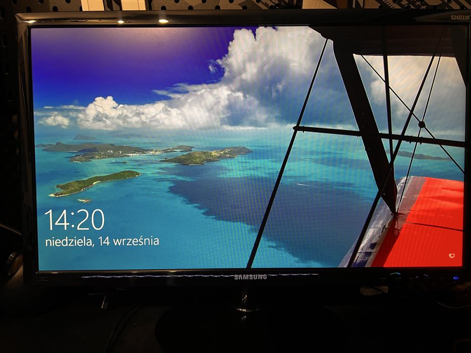 Monitor Samsung S24D330H
