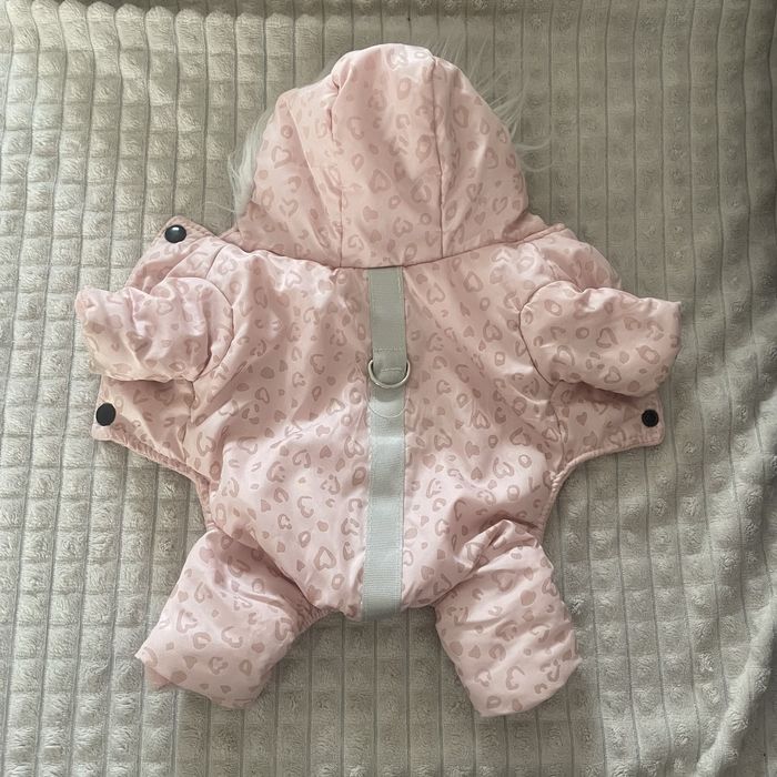 Комбінезон для маленької собачки.Розмір s-xs .стан гарний.