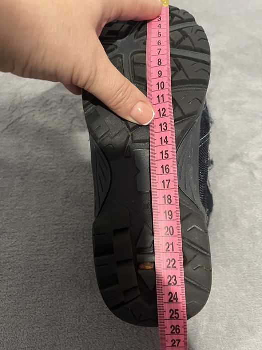 Продам взуття на хлопчика