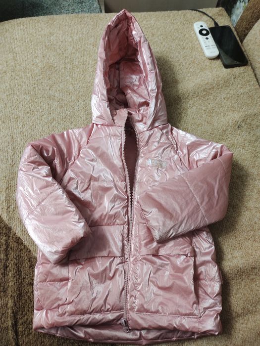 Демісезона куртка, 350 грн курточка на дівчинку 98р.