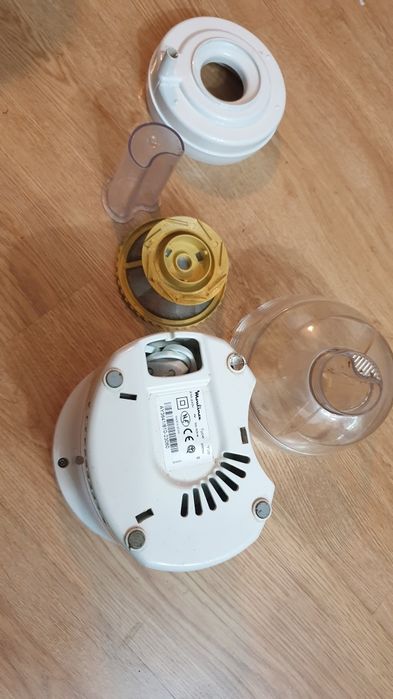 Máquina de sumos (centrifugadora) (como nova)