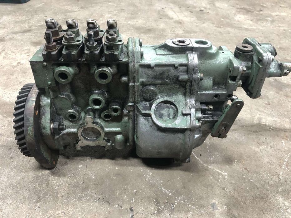 Паливний насос ТНВД ПНВТ Mercedes OM364A Мерседес Рекс