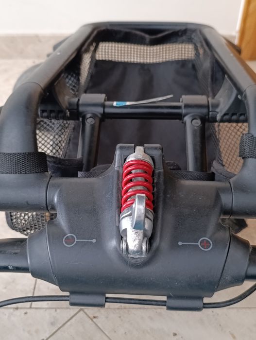 Carrinho Jané Rider + Cadeira Auto Jané Strata – Excelente estado