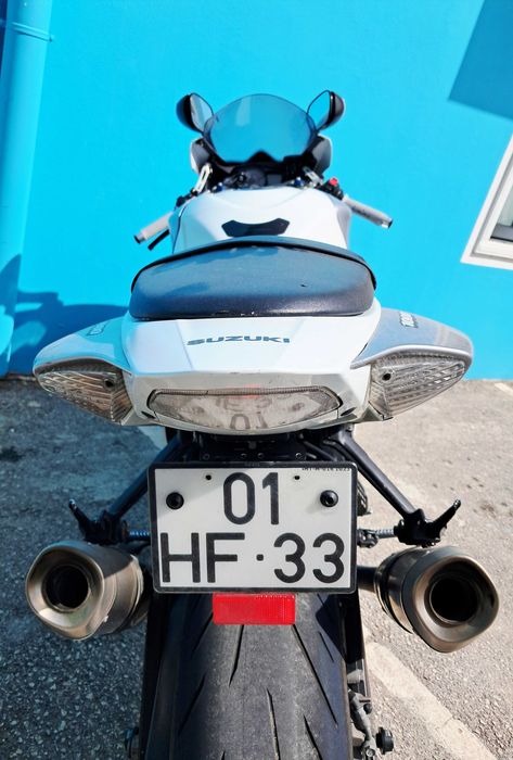 Suzuki GSXR 1000 K8