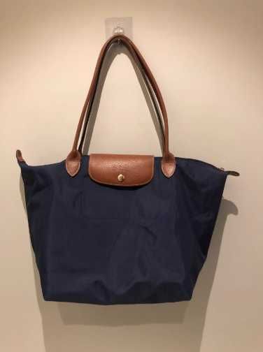 Longchamp Le Pliage granatowa torba — klasyk, lekka i pojemna