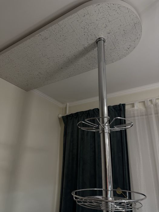 Барная стойка и барные стулья