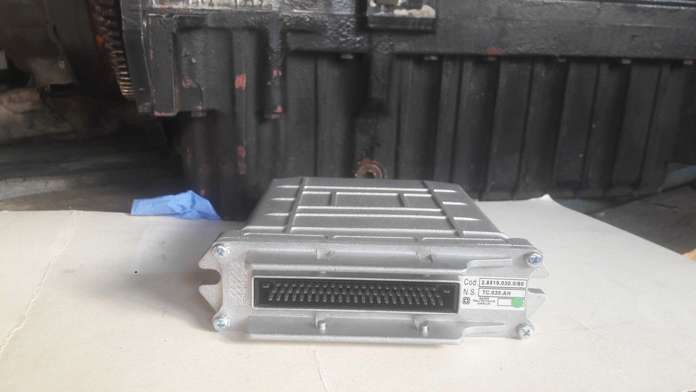 pompa wtryskowa bosch same lamborghini hurlimann deutz fahr fendt