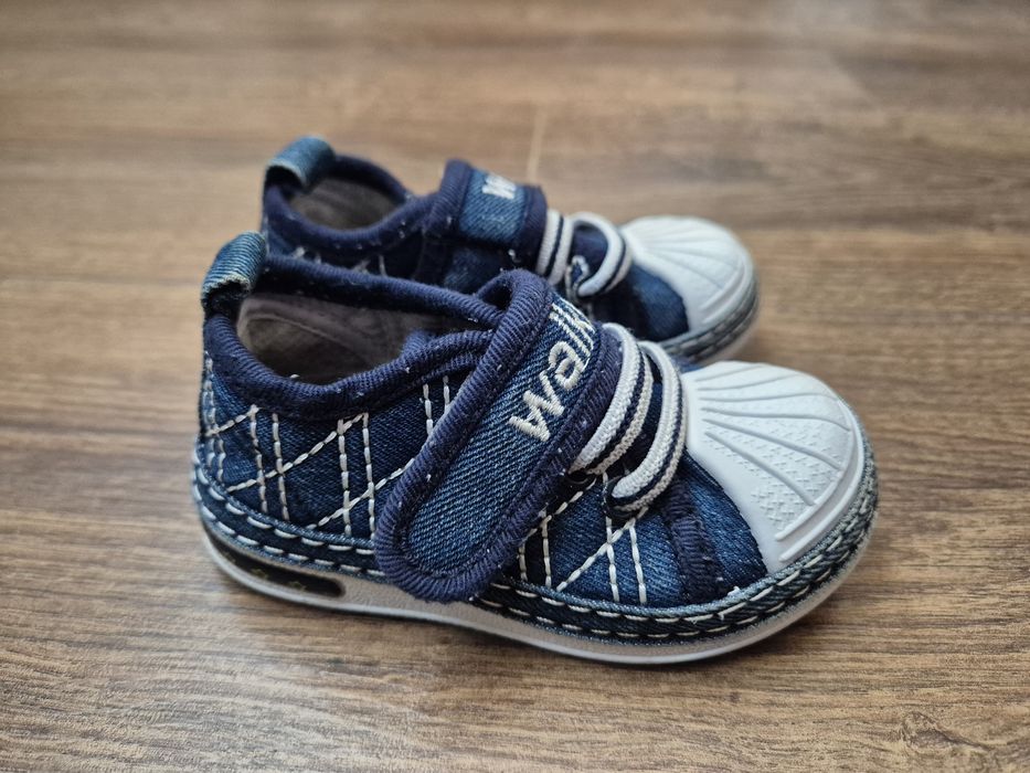 Buty niechodki dla dziecka Walky 
Rozmiar 19
