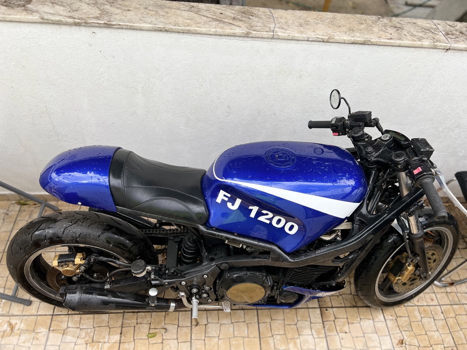 Cafe Racer YAMAHA FJ 1200