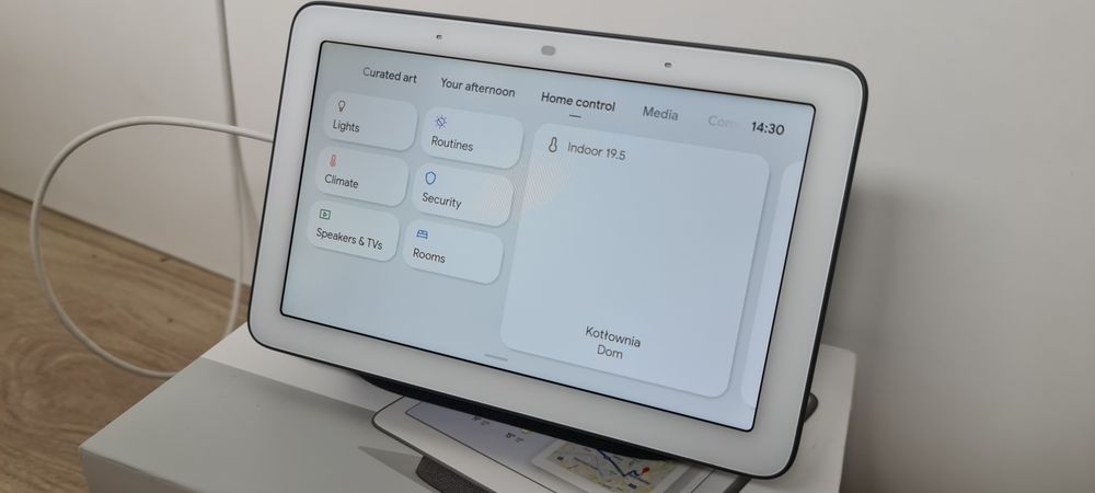 Google Home hub asystent smart home