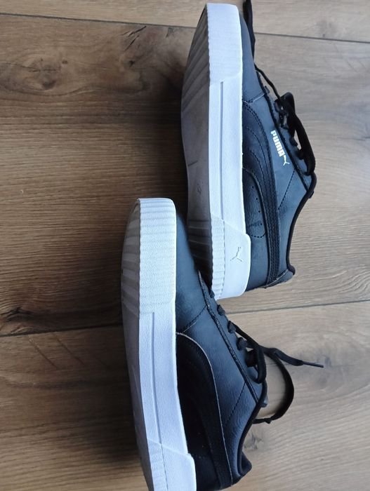 Buty sportowe damskie Puma