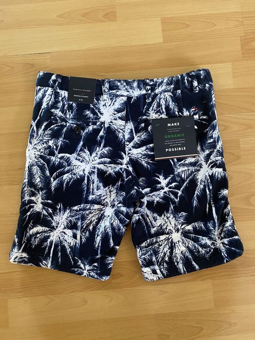 Шорты tommy hilfiger нові