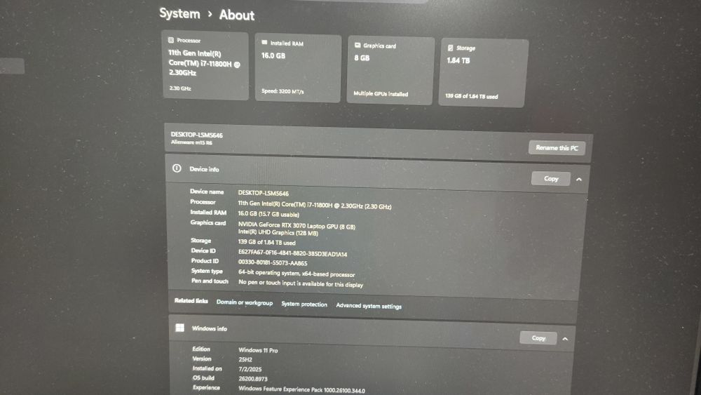 Alienware m15 R6 – i7-11800H | 16GB RAM | Windows 11
