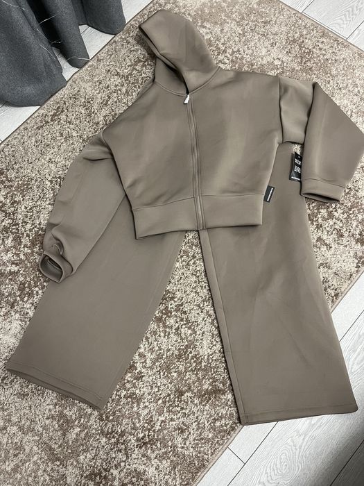 Костюм спортивний