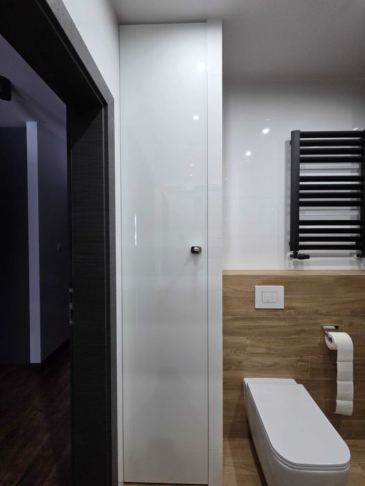 4 pary drzwi wewnętrznych DRE  premium 8 + ościeżnice +klamki