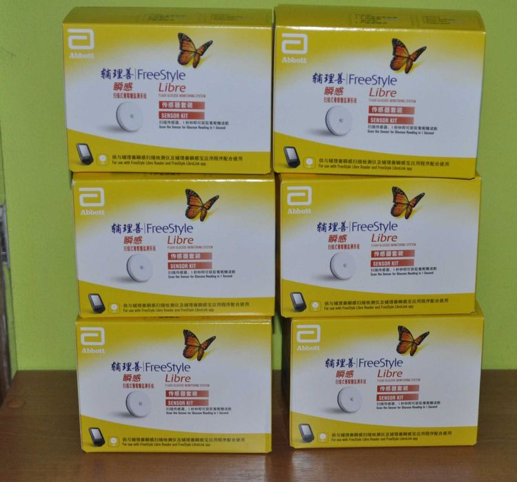 перше покоління сенсорів FreeStyle Libre 1