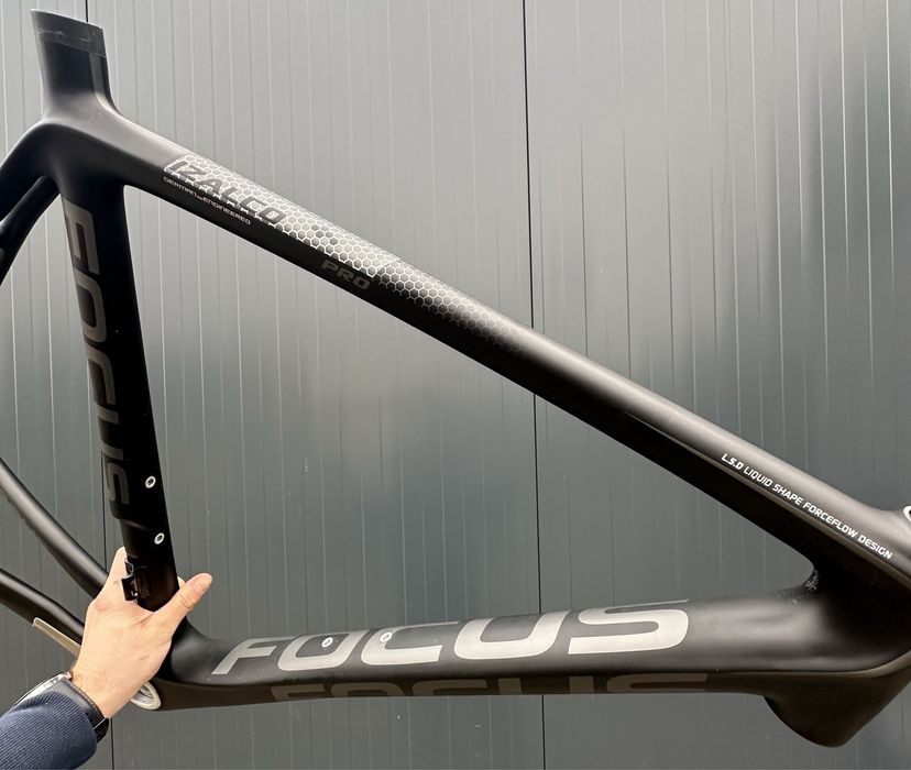 Rama Frameset Focus Izalco Pro Rozm.56 karbon NOWA Poznań Junikowo • OLX.pl