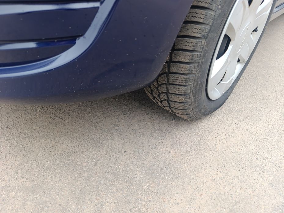 Продам свіжопригнанного Логана 2012 года