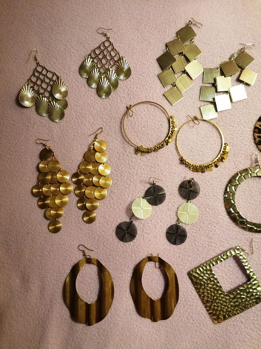 Brincos novos vários modelos