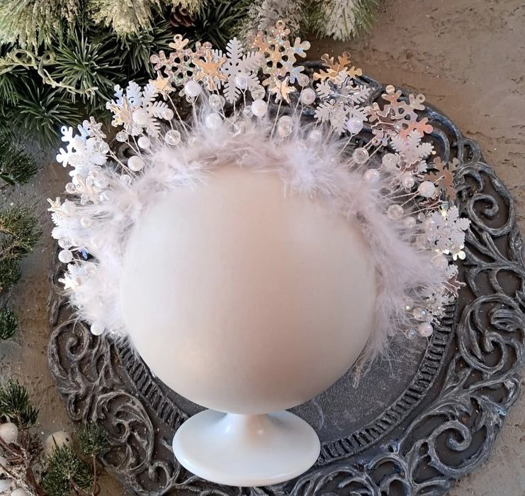 Обруч, прикраса сніжинка