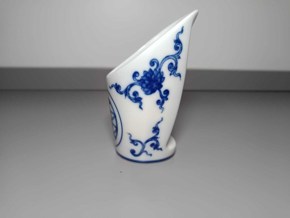 Porta-canetas Vista Alegre (2001–2004) – Design Clássico Contemporâneo